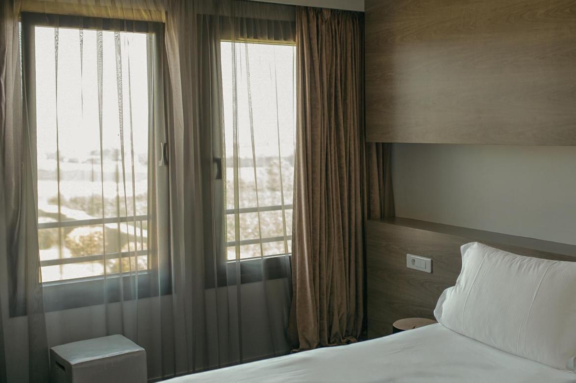 La Butte Hotel Plouider Luaran gambar
